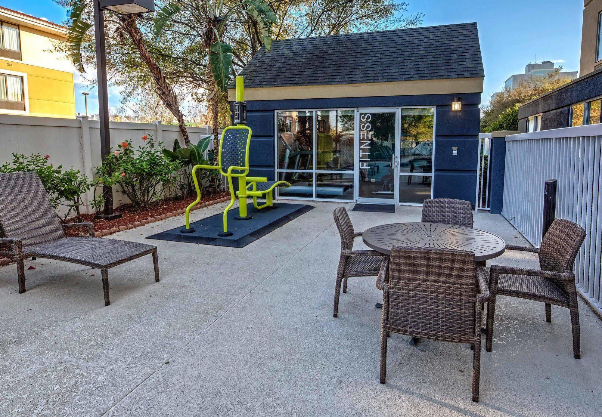 Fairfield Inn And Suites By Marriott Orlando Near Universal Orlando Eksteriør billede